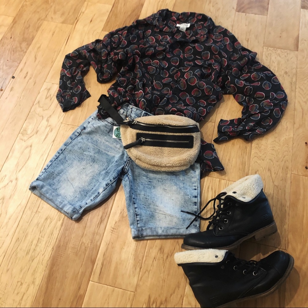 (VNTG) 👇 80’s SUNDAY FUNDAY SHORTS👇 ⁣